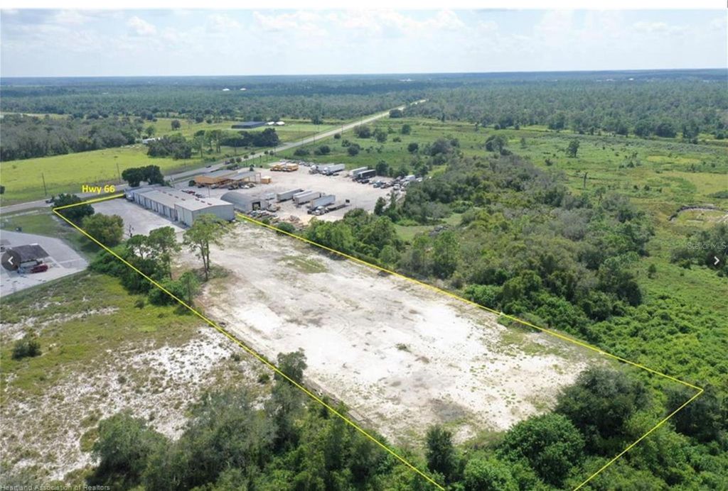 Photo of 600 State Road 66, Sebring, FL 33875 (MLS # L4959763)