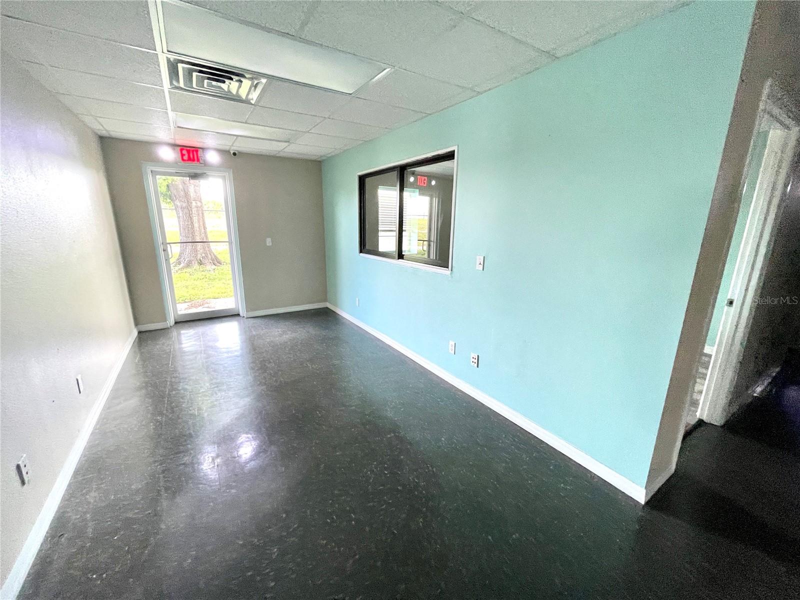 GEORGETOWN INDUST PARK - Commercial Lease