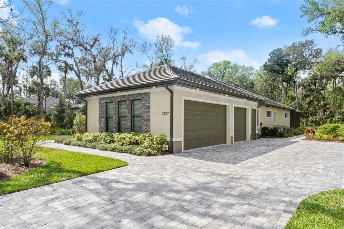 2337 LEGACY LANE