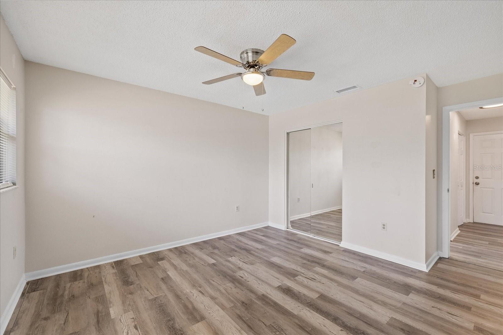 7025 KINGSWAY DRIVE