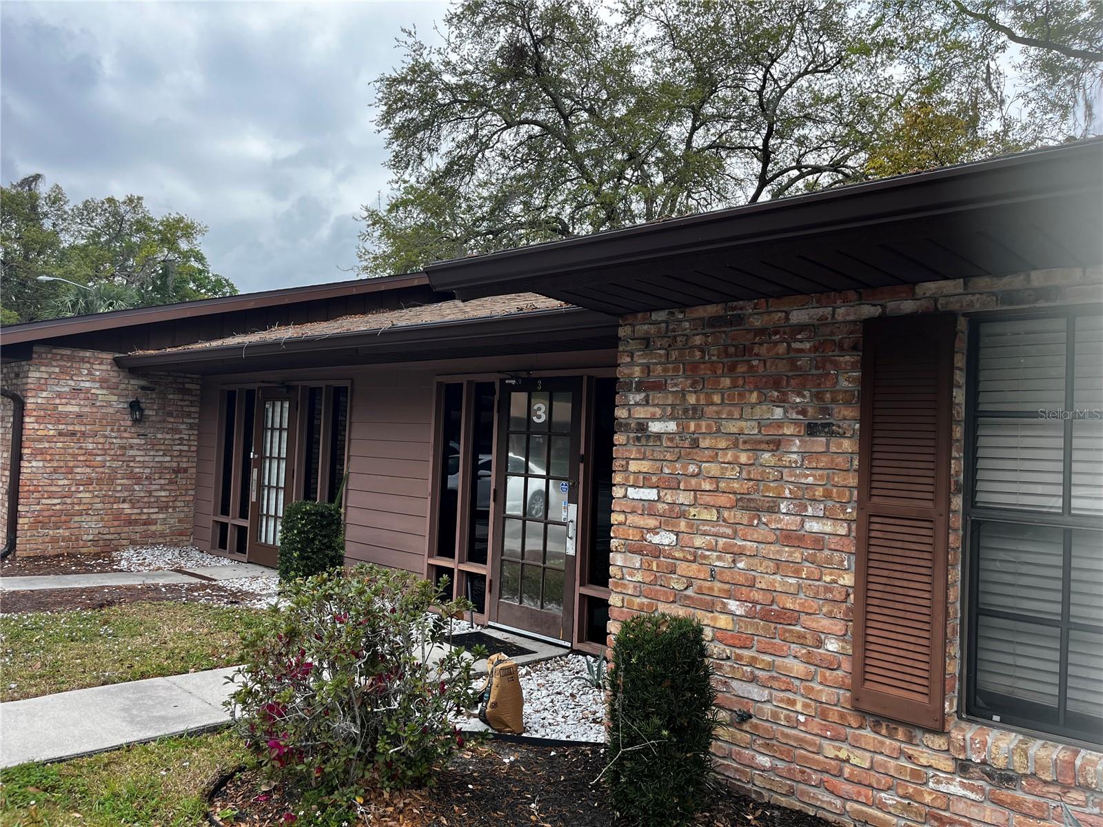 318 N JOHN YOUNG PARKWAY 103