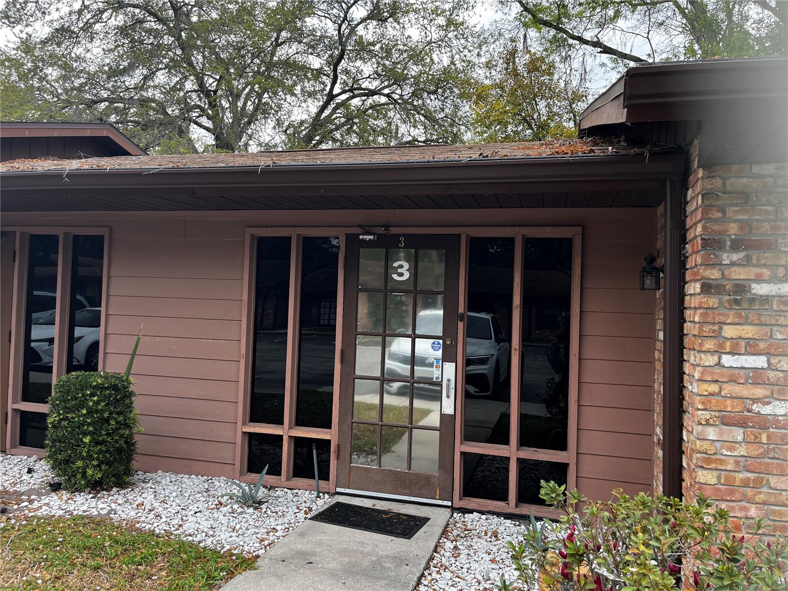 318 N JOHN YOUNG PARKWAY 103