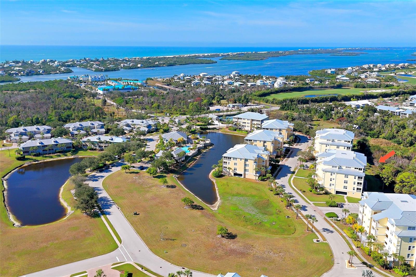 HAMMOCKS-VILLAS PH 01 - Residential