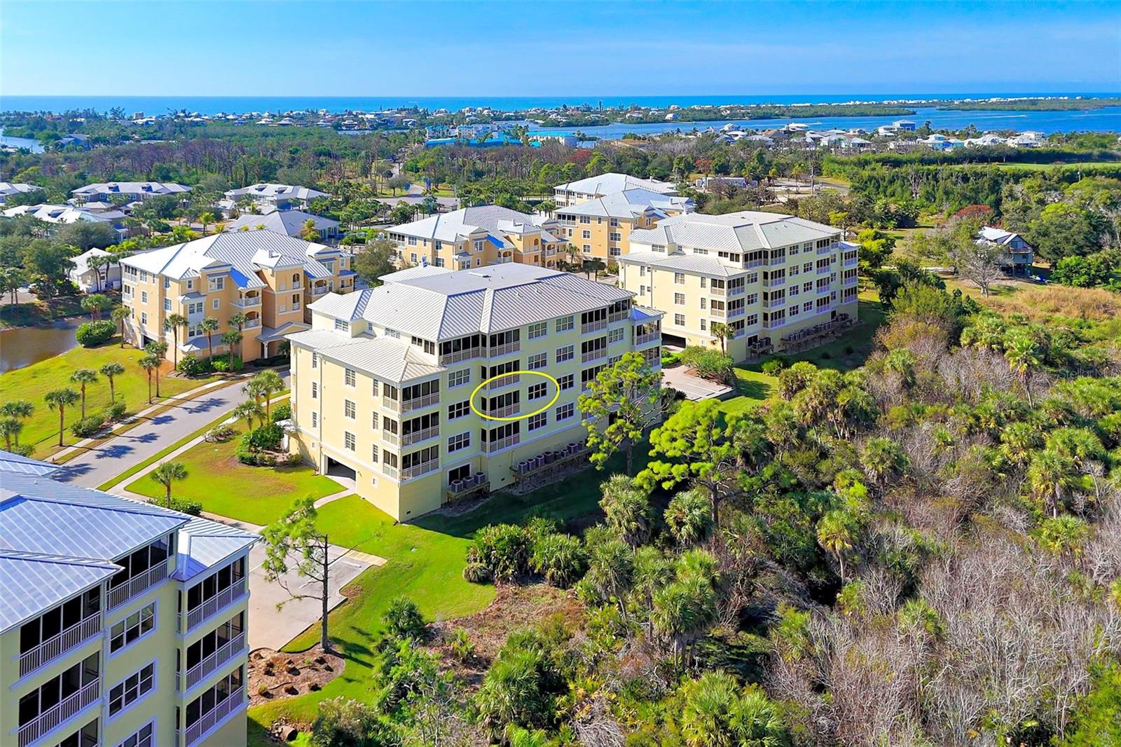 HAMMOCKS-VILLAS PH 01 - Residential