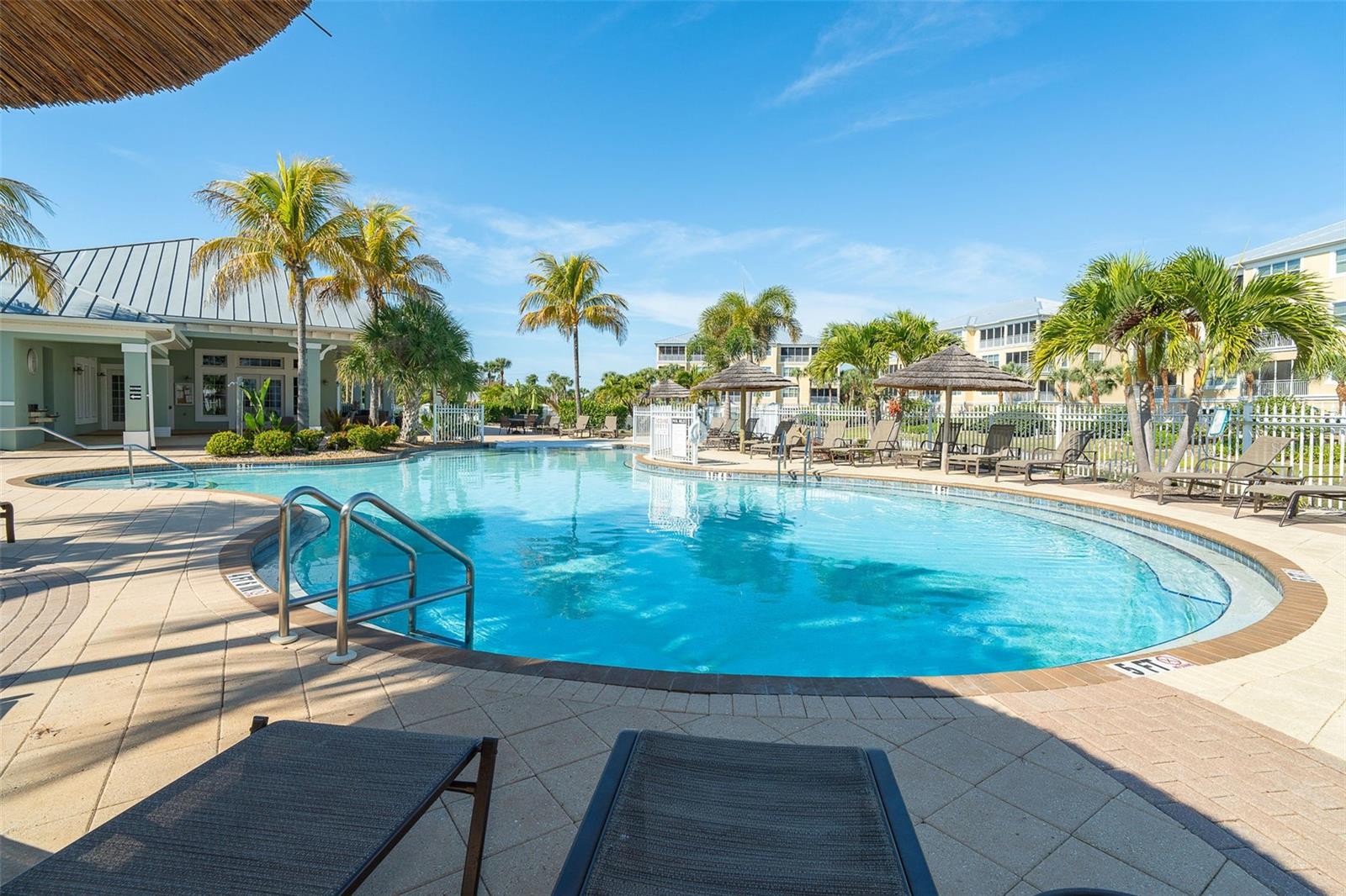 HAMMOCKS-VILLAS PH 01 - Residential