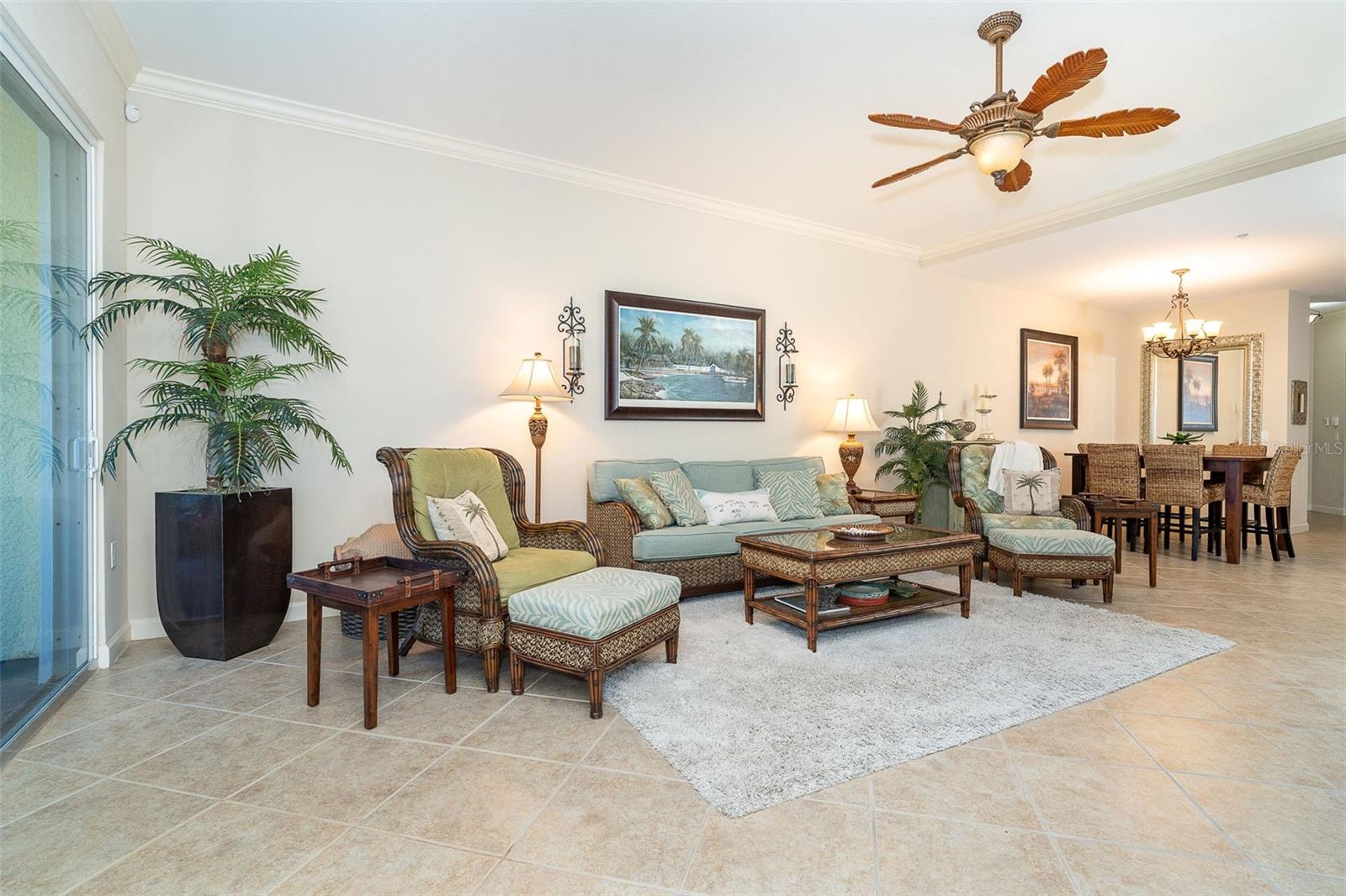 HAMMOCKS-VILLAS PH 01 - Residential