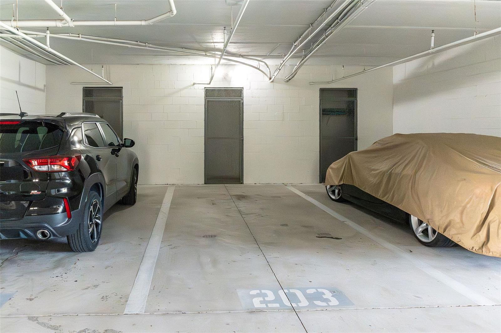 HAMMOCKS-VILLAS PH 01 - Residential