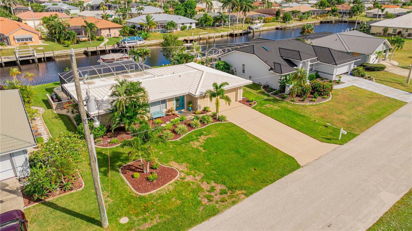 PUNTA GORDA ISLES SEC 07 - Residential