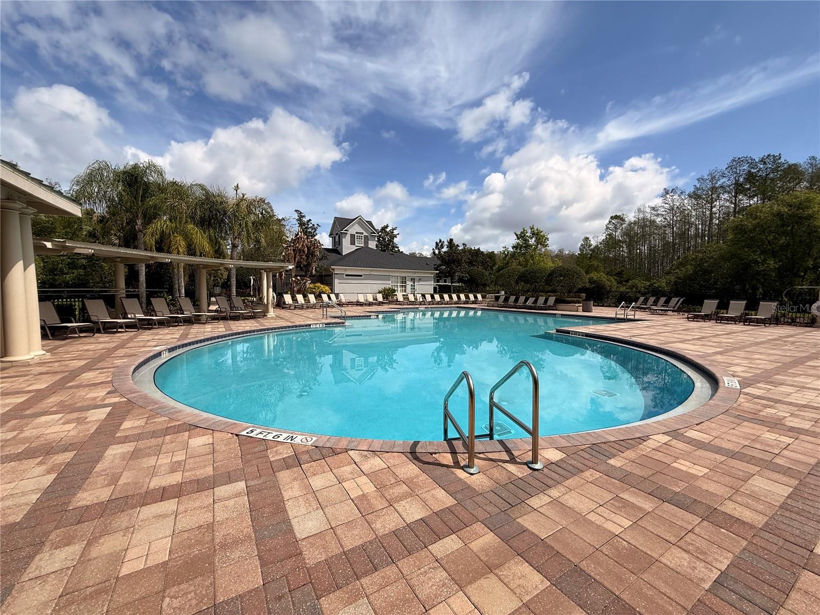 SPRING ISLE - Residential