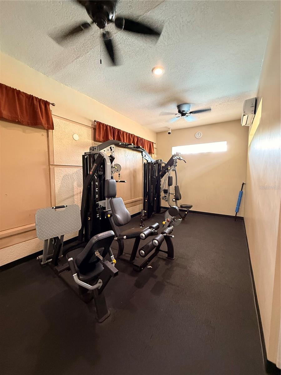 SPRING ISLE - Residential