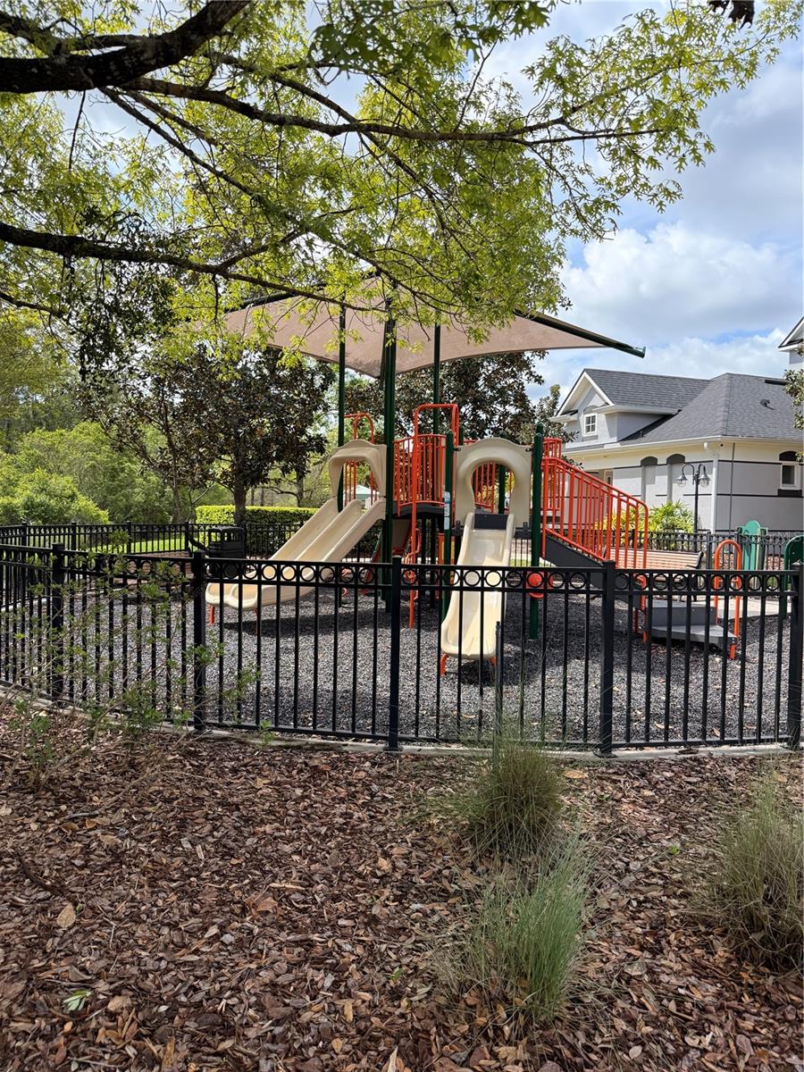 SPRING ISLE - Residential