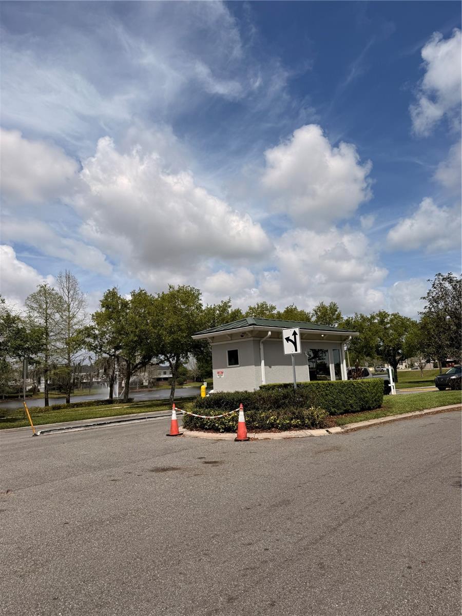 SPRING ISLE - Residential