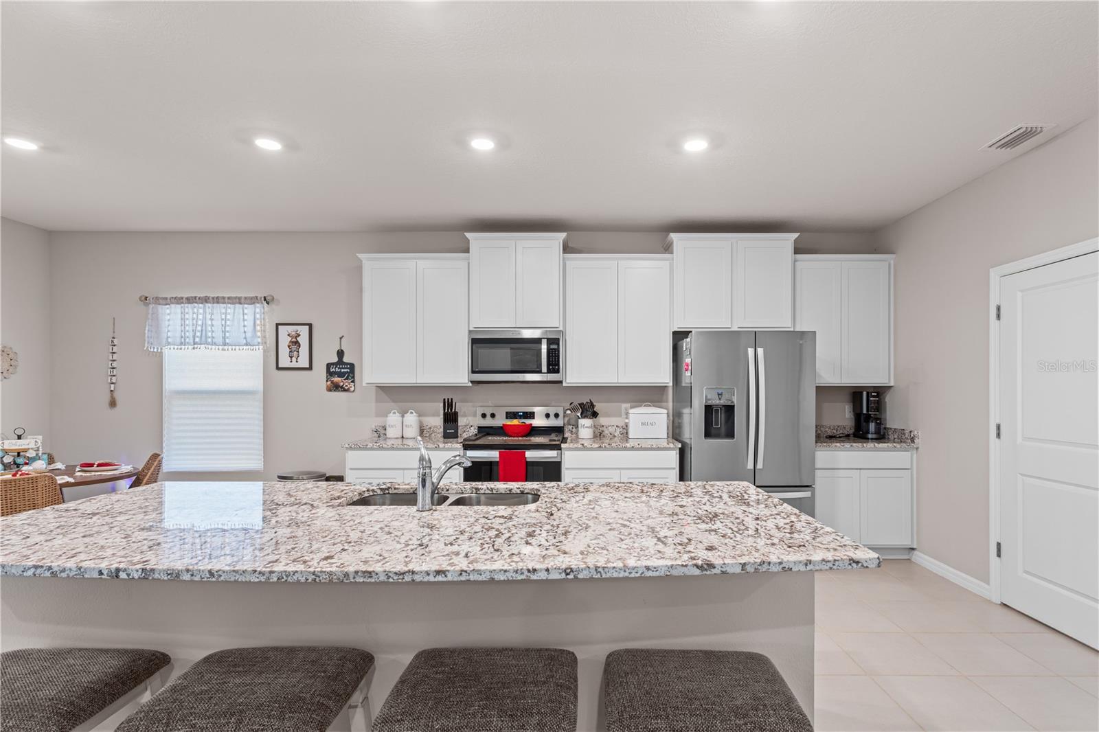 BRIARWOOD PH 2 & 3 PB 38 PG 94 - Residential