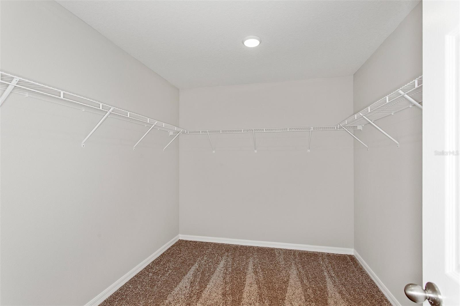 PASADENA LANDING - Residential