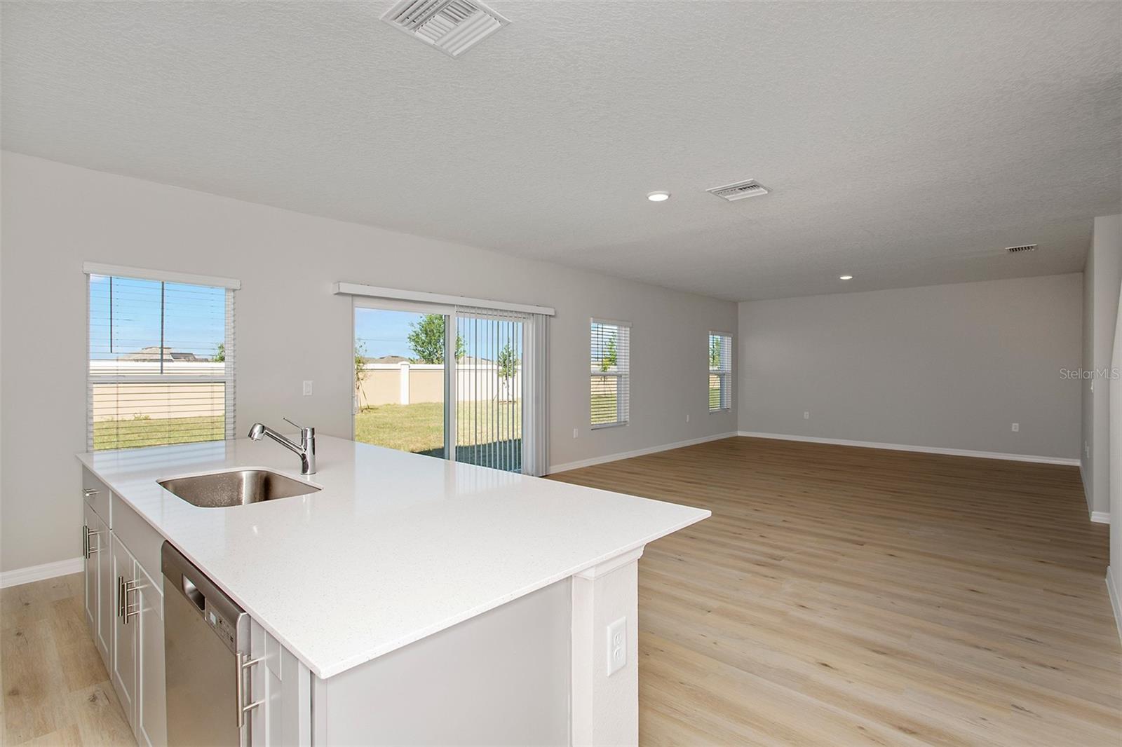 PASADENA LANDING - Residential
