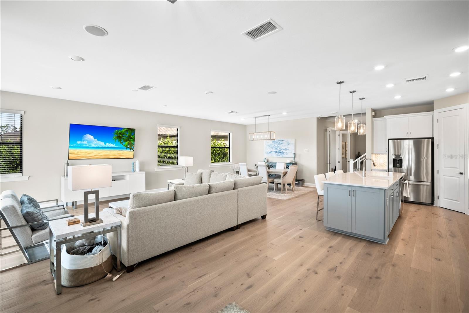 12537 AQUA RESERVE COURT