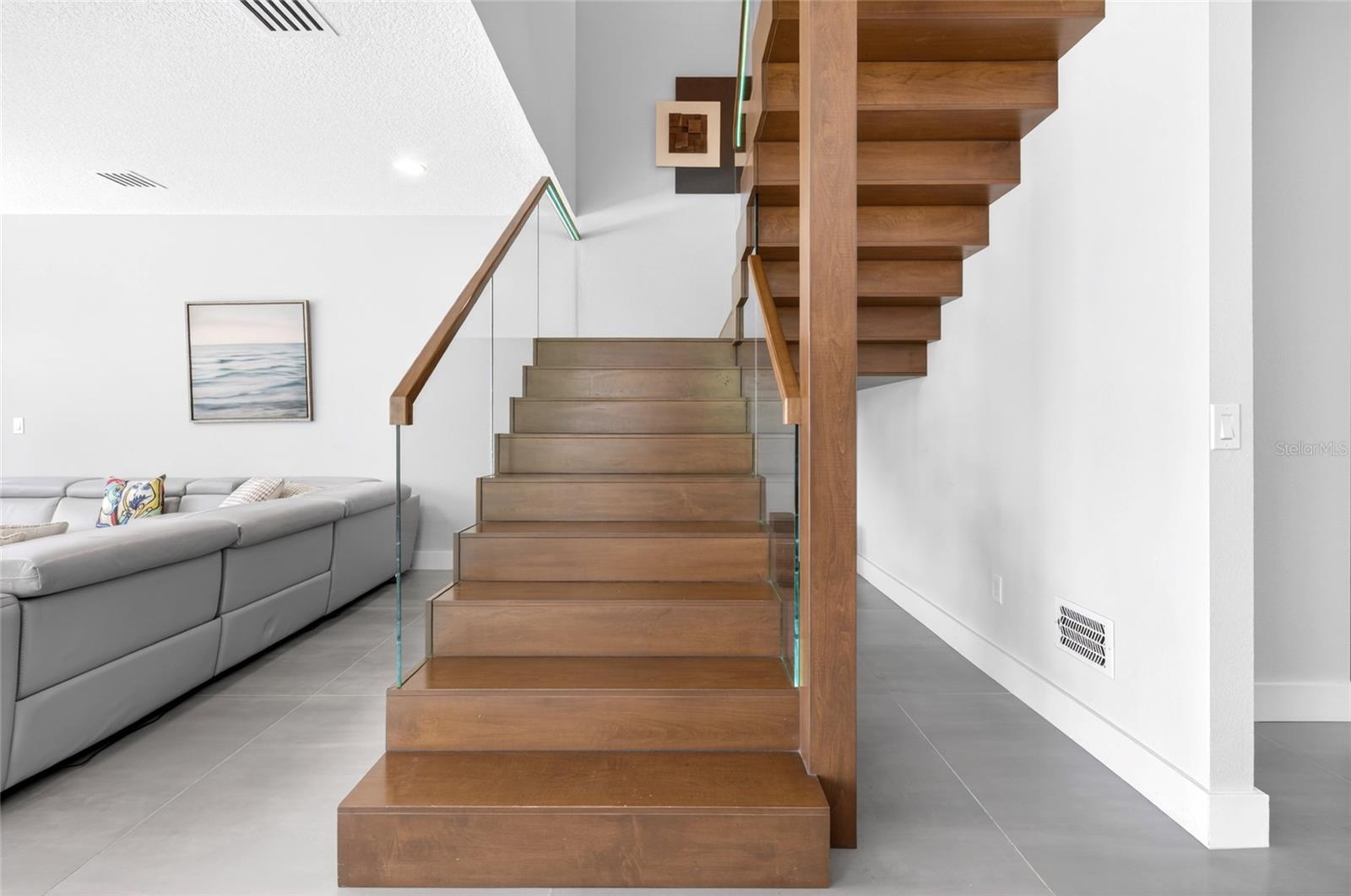 ENCORE AT OVATION - Residential