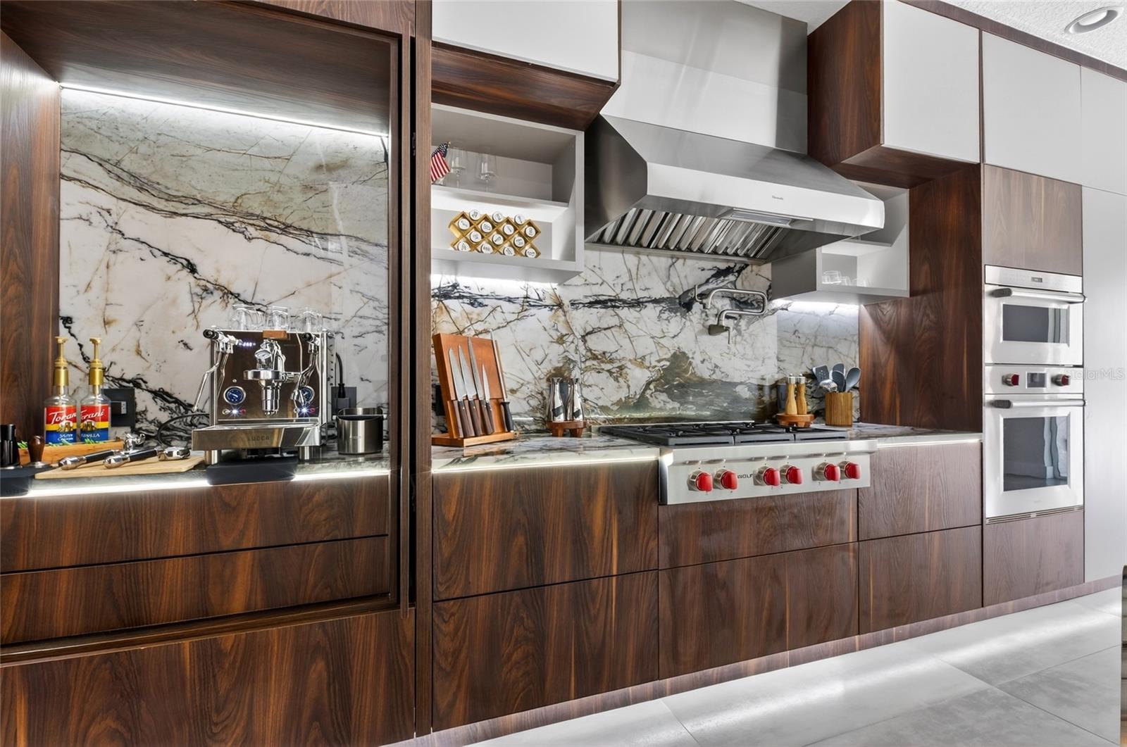 ENCORE AT OVATION - Residential