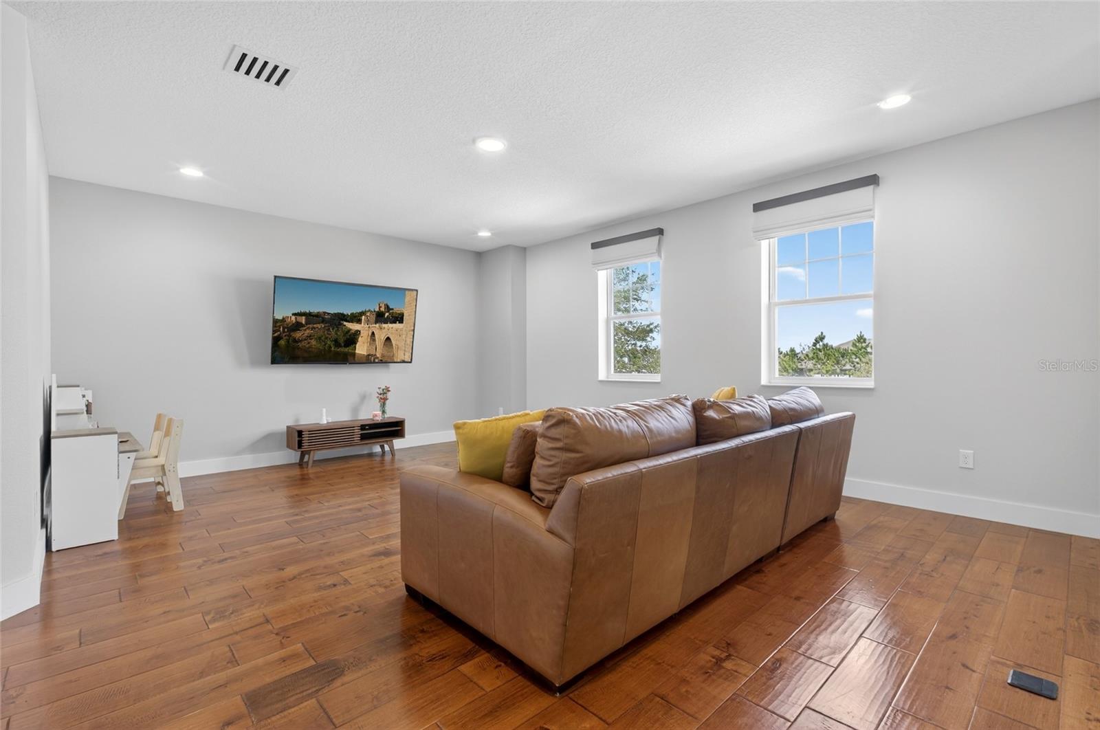 ENCORE AT OVATION - Residential