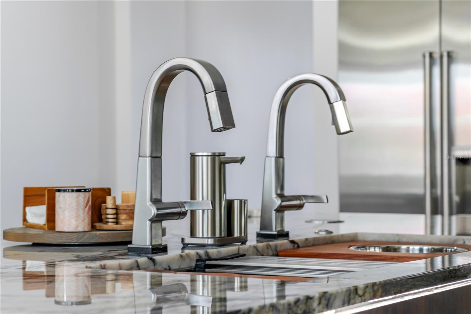 ENCORE AT OVATION - Residential