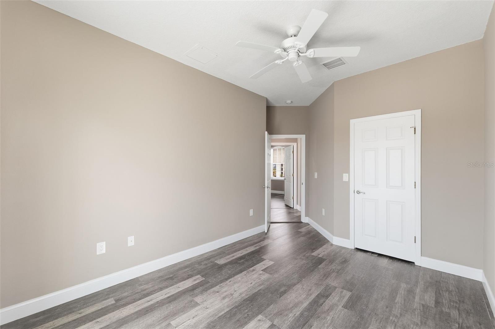 HUDSON BEACH ESTATES - Residential