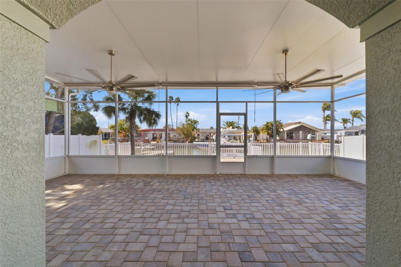 HUDSON BEACH ESTATES - Residential