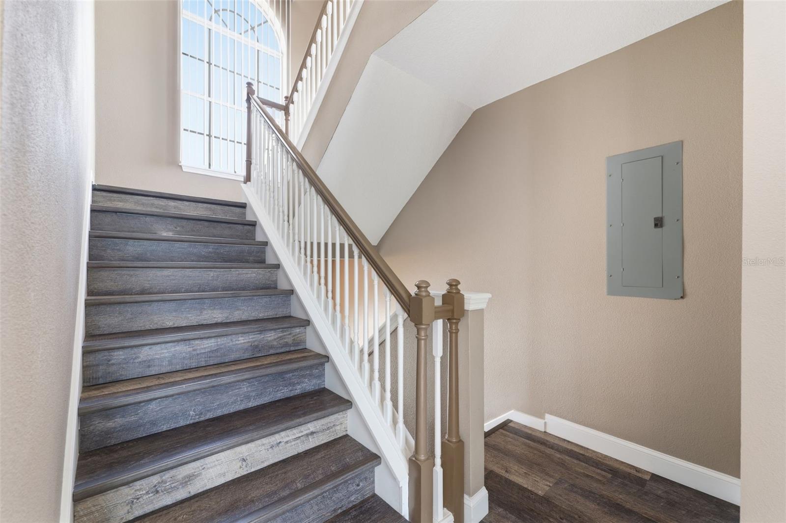 HUDSON BEACH ESTATES - Residential