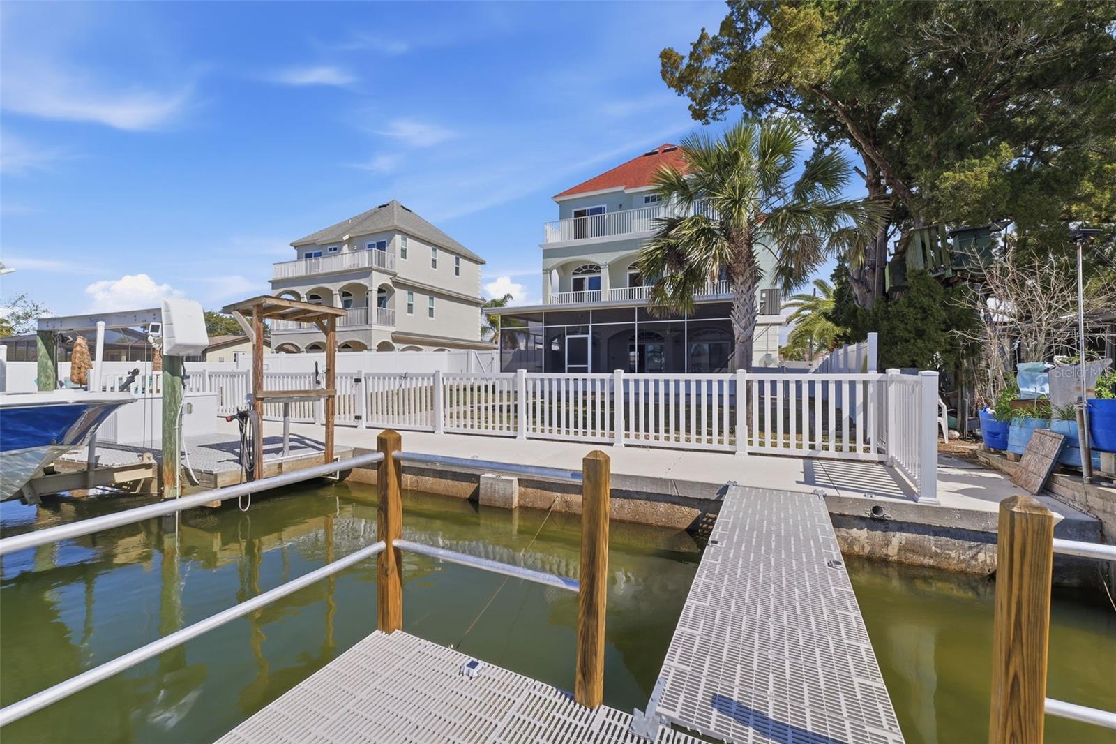 HUDSON BEACH ESTATES - Residential