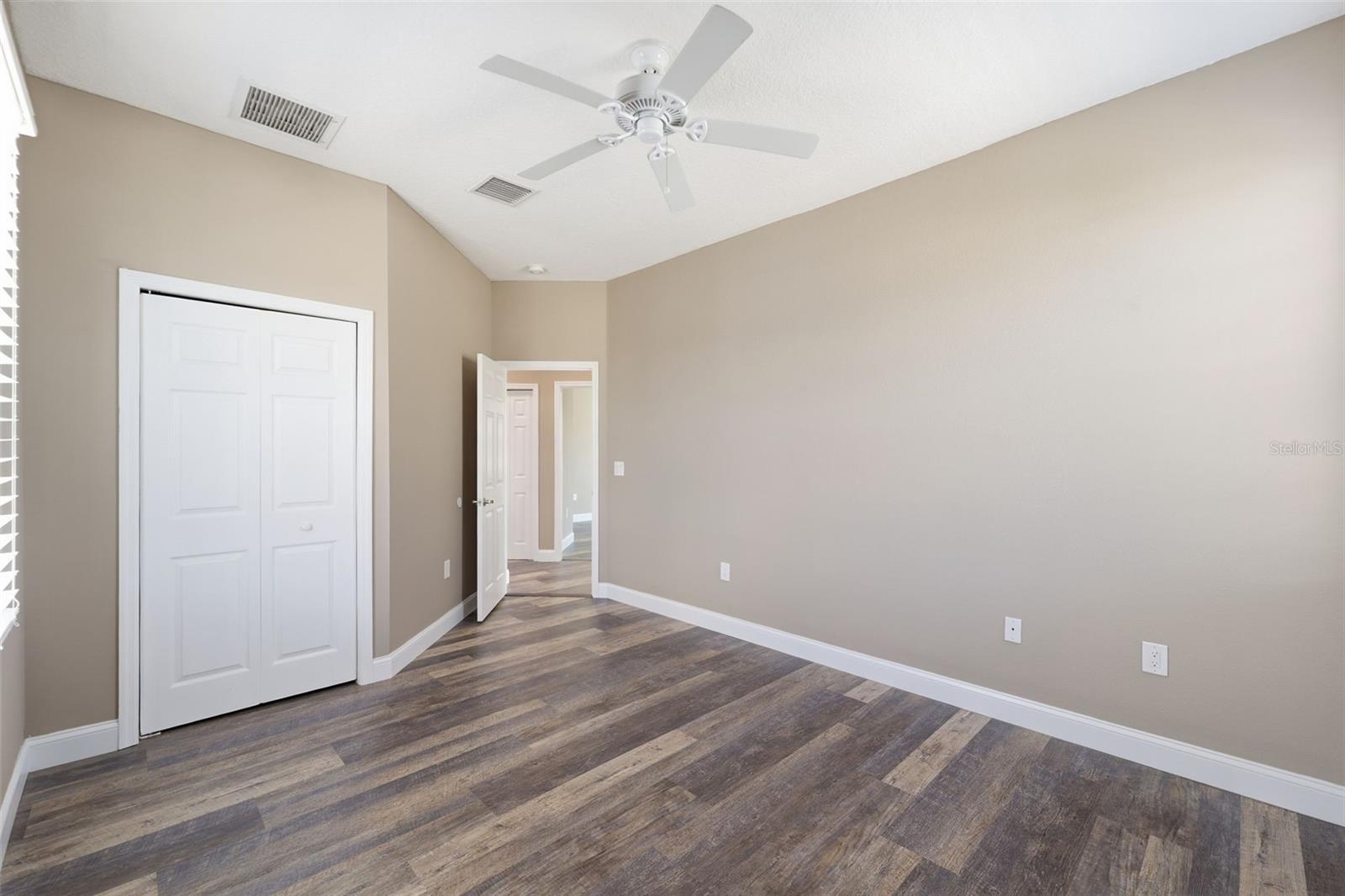 HUDSON BEACH ESTATES - Residential