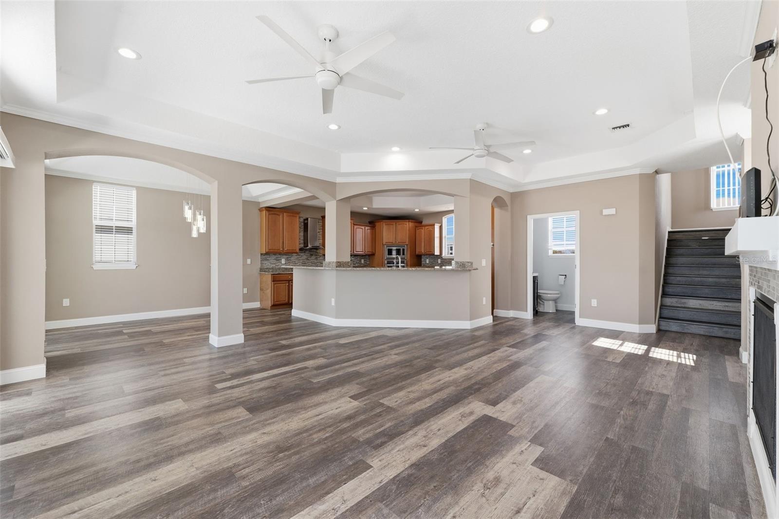 HUDSON BEACH ESTATES - Residential