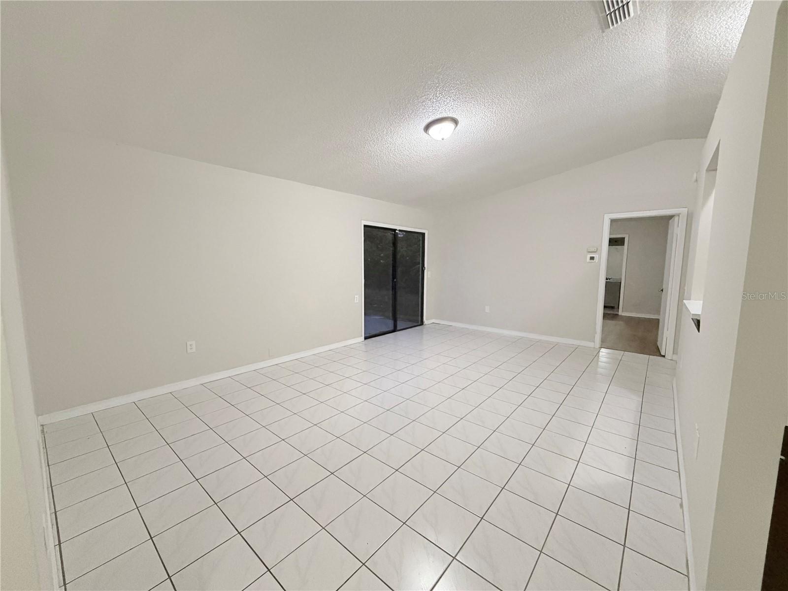 DELTONA LAKES UNIT 32 - Residential