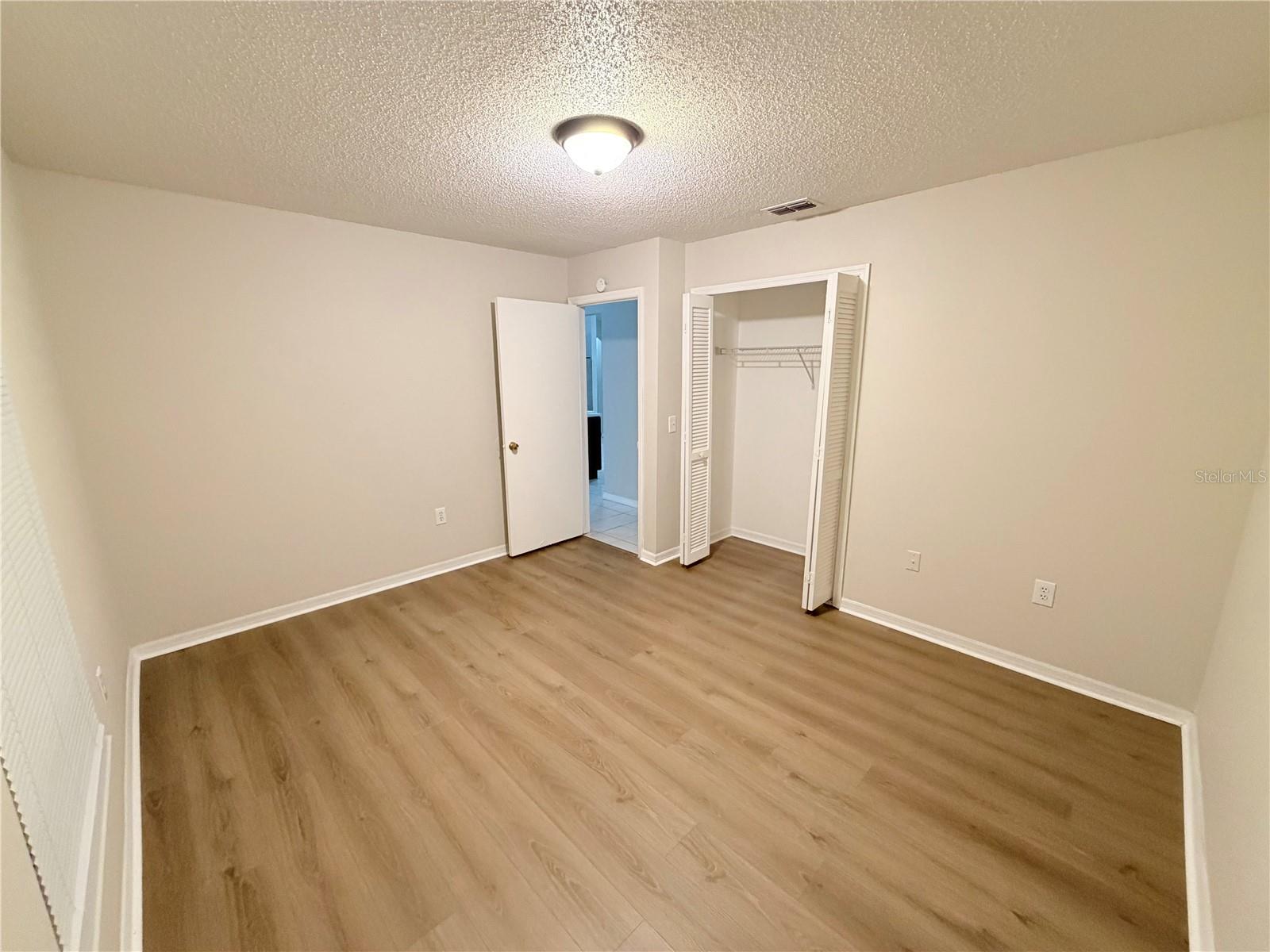 DELTONA LAKES UNIT 32 - Residential