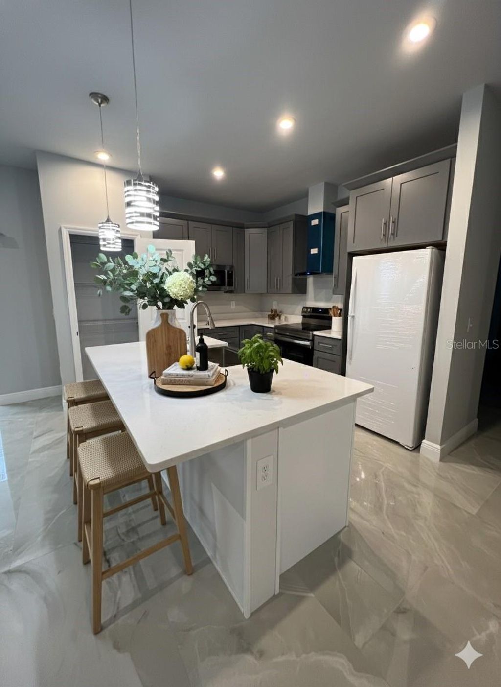 Photo of 373 Amberjack Court, Kissimmee, FL 34759 (MLS # S5146366)