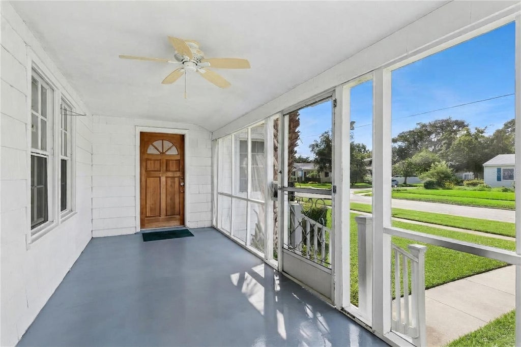 Photo of 1125 Guernsey Street, Orlando, FL 32804 (MLS # O6443569)