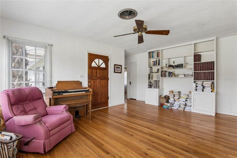 1125 Guernsey Street, Orlando, FL 32804