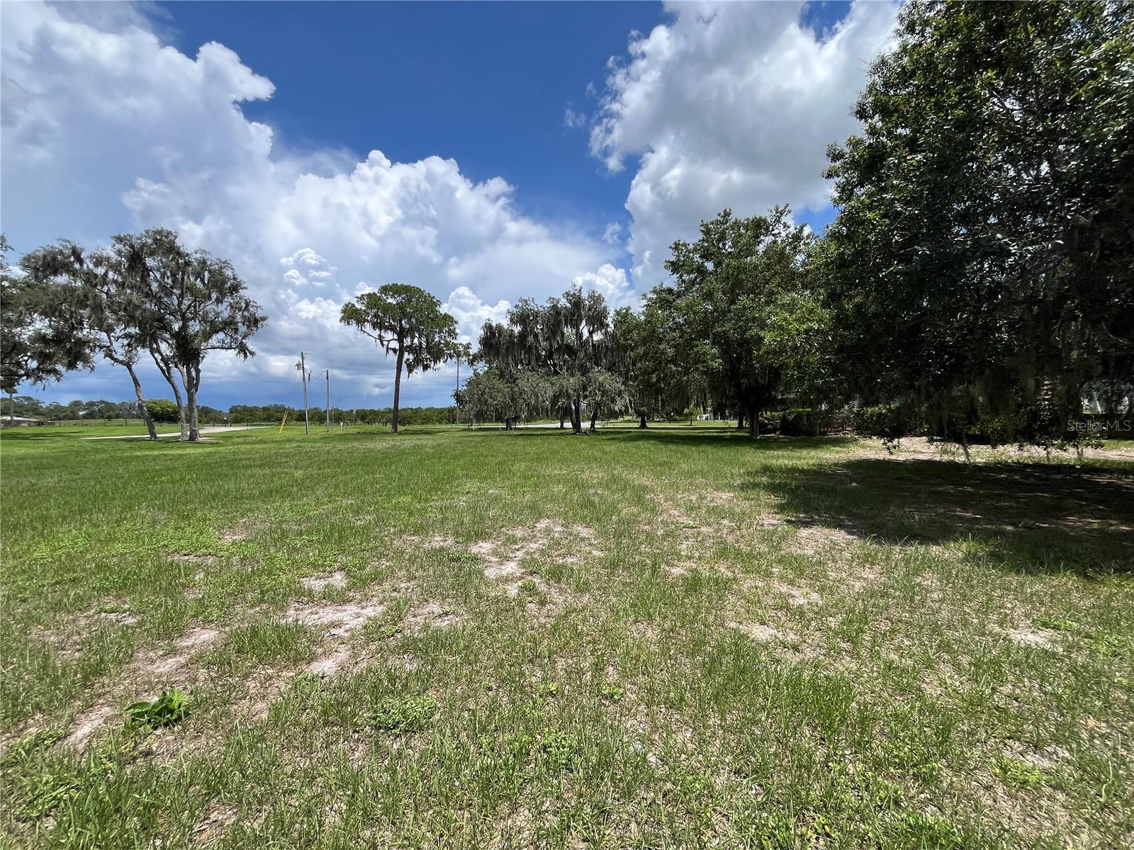 SHEPHERD COVE - Land