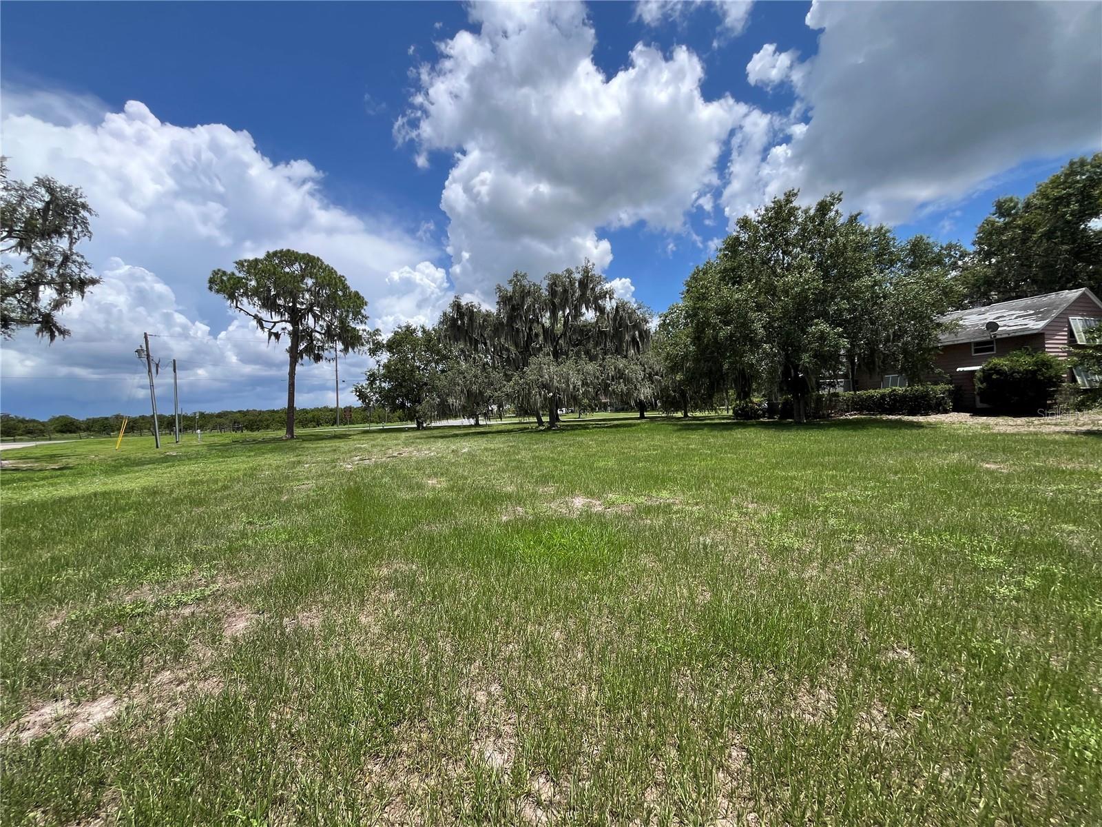 SHEPHERD COVE - Land