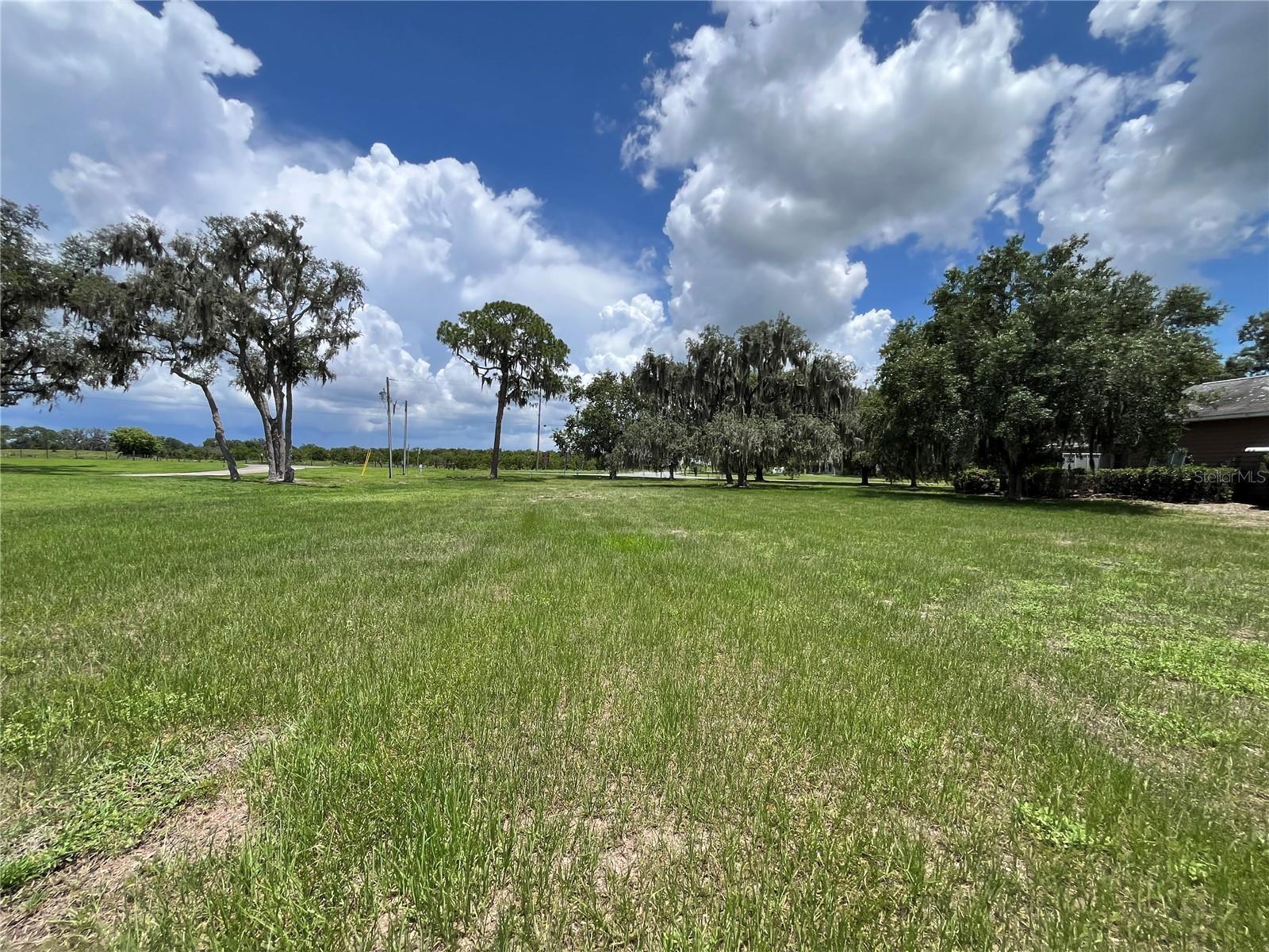 SHEPHERD COVE - Land