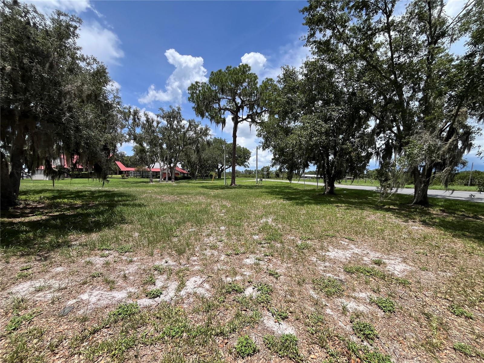 SHEPHERD COVE - Land