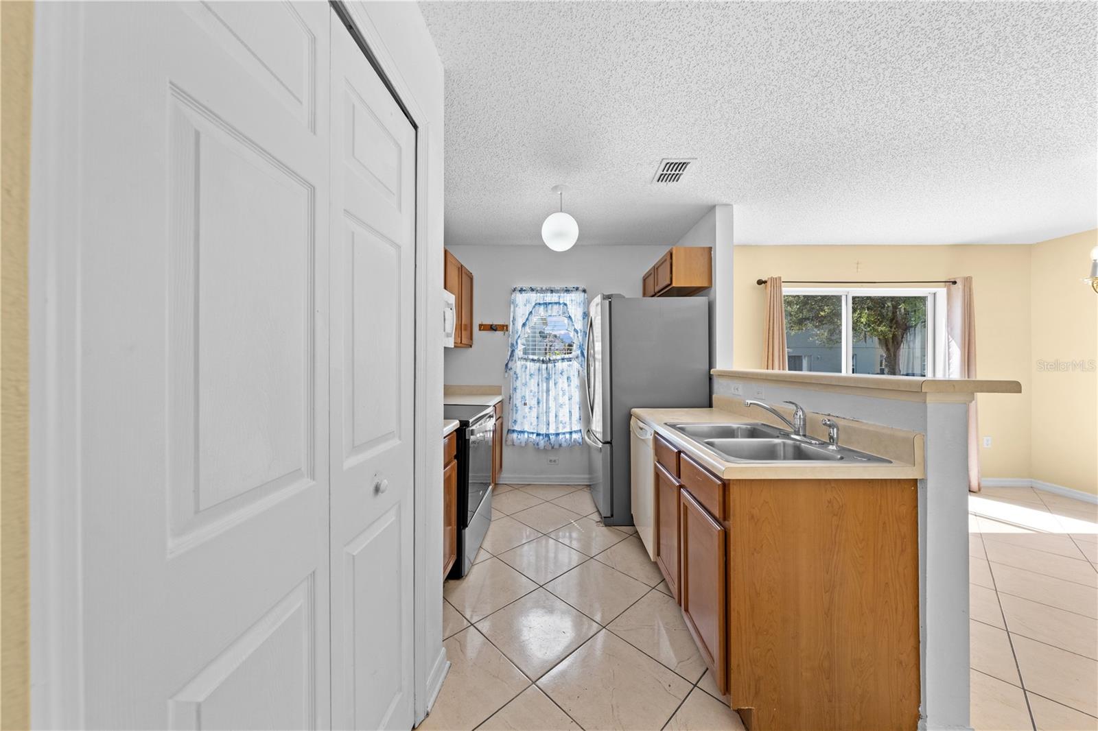 EAGLE BAY PH 1 - Residential