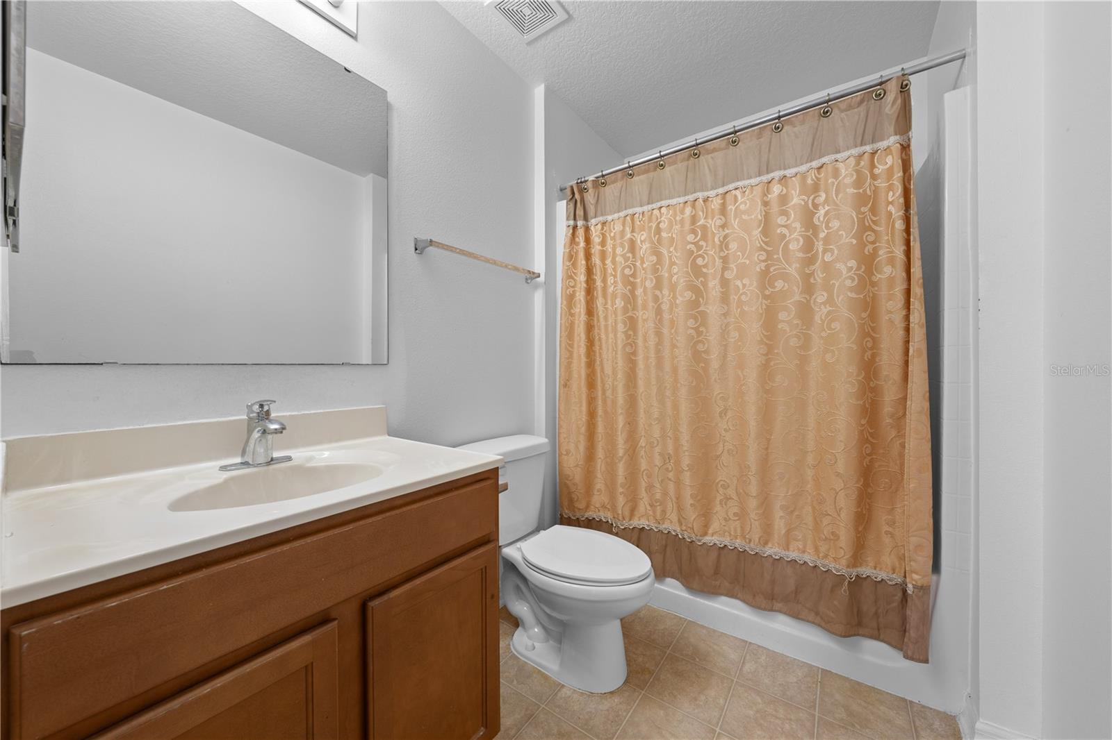 EAGLE BAY PH 1 - Residential