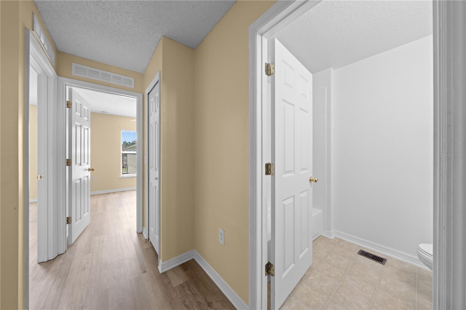 EAGLE BAY PH 1 - Residential