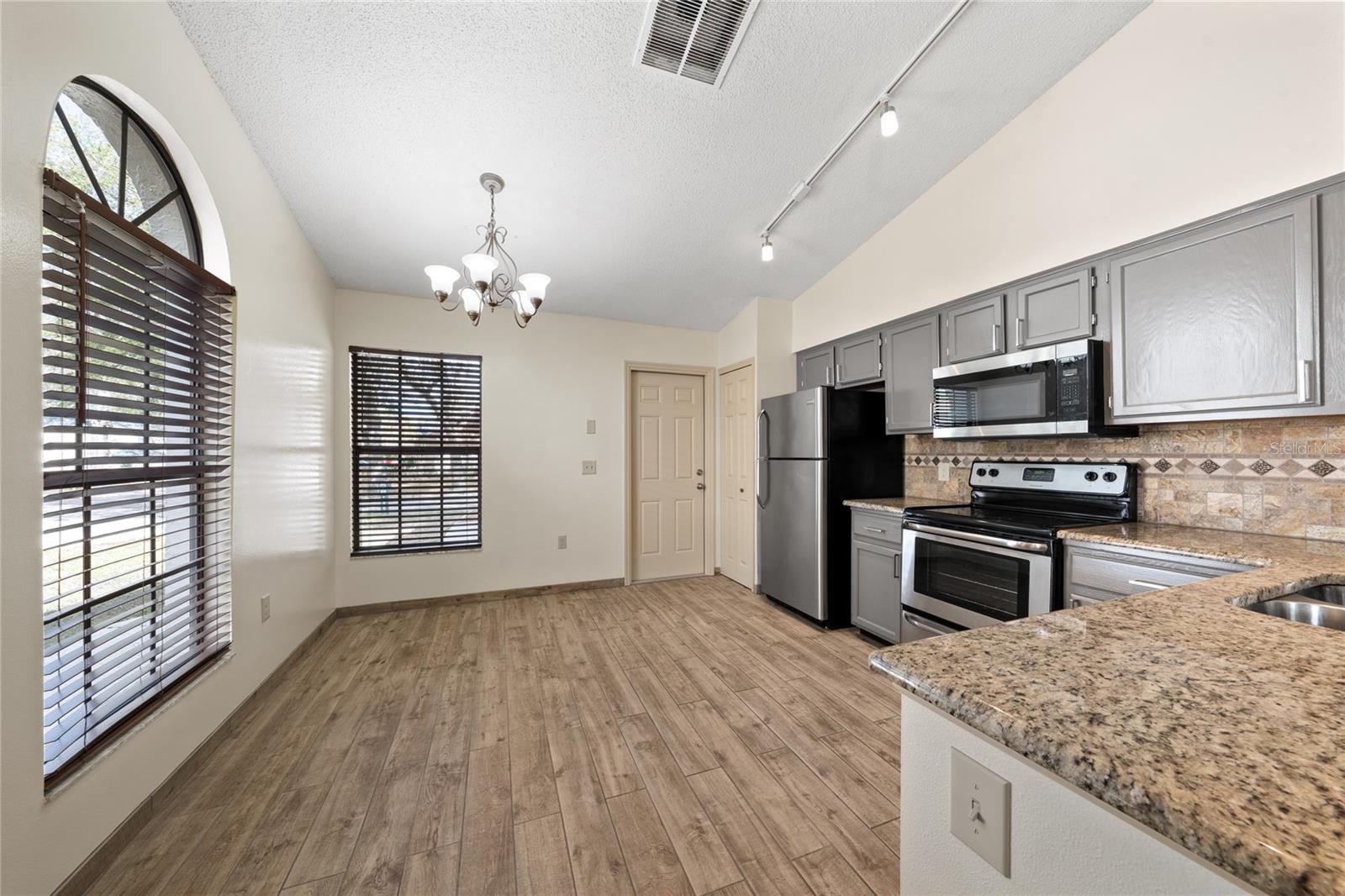 SHEELER OAKS PH 02A - Residential