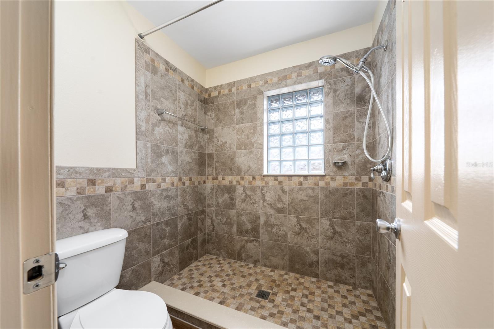 SHEELER OAKS PH 02A - Residential