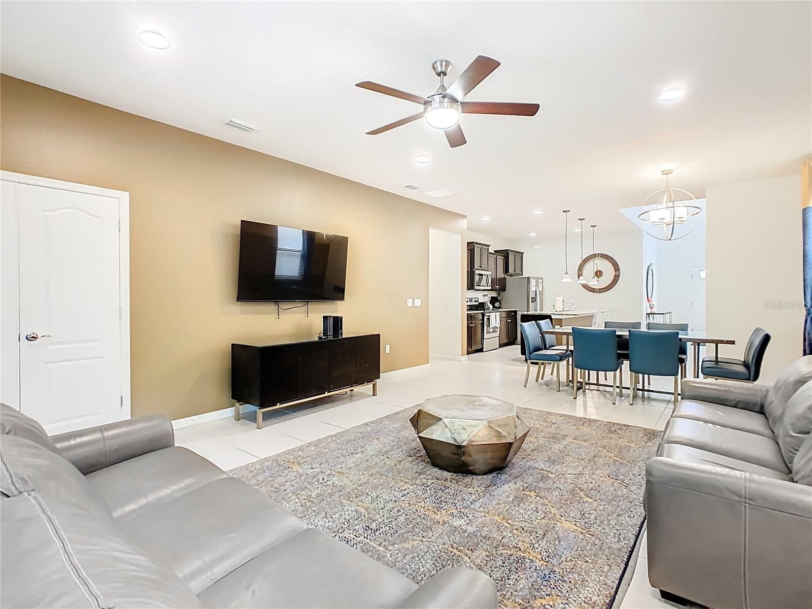 WINDSOR AT WESTSIDE PH 2A - Residential