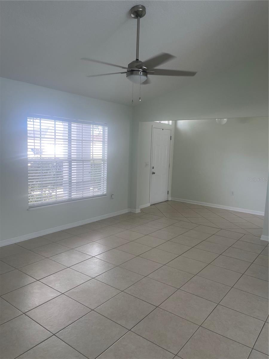 MORGAN POINT PH 01 - Residential Lease