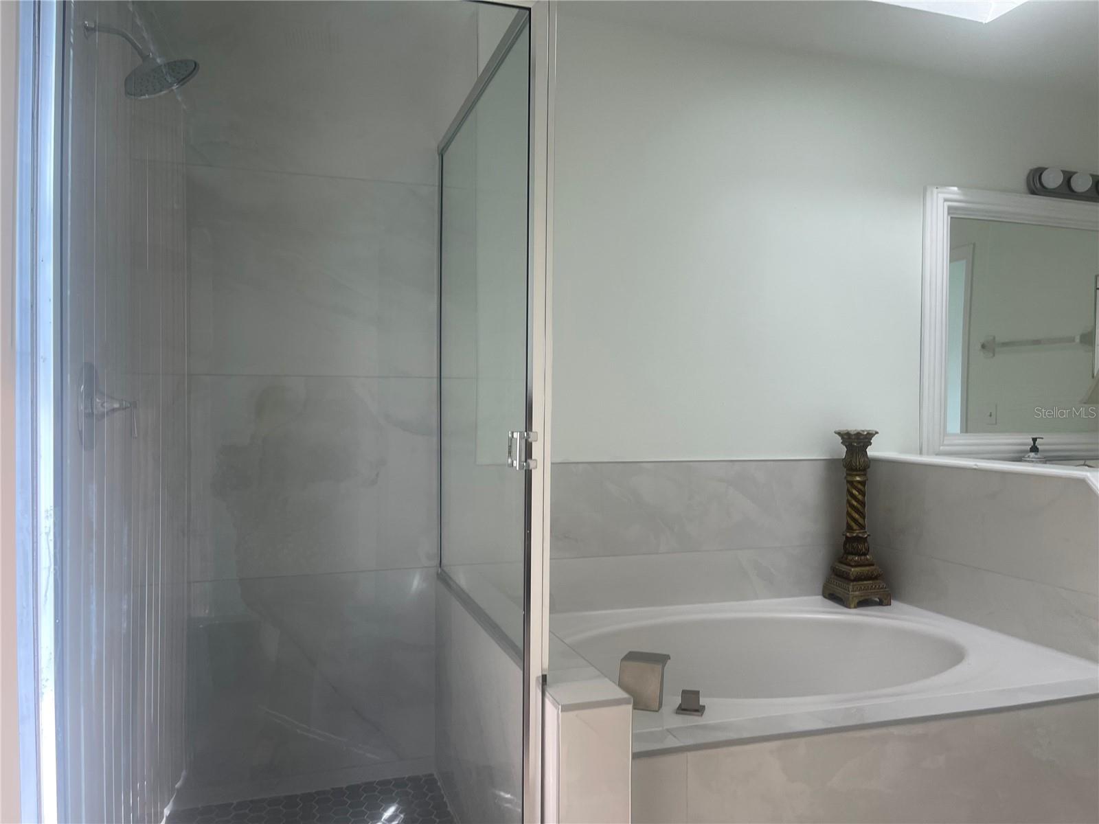 MORGAN POINT PH 01 - Residential Lease