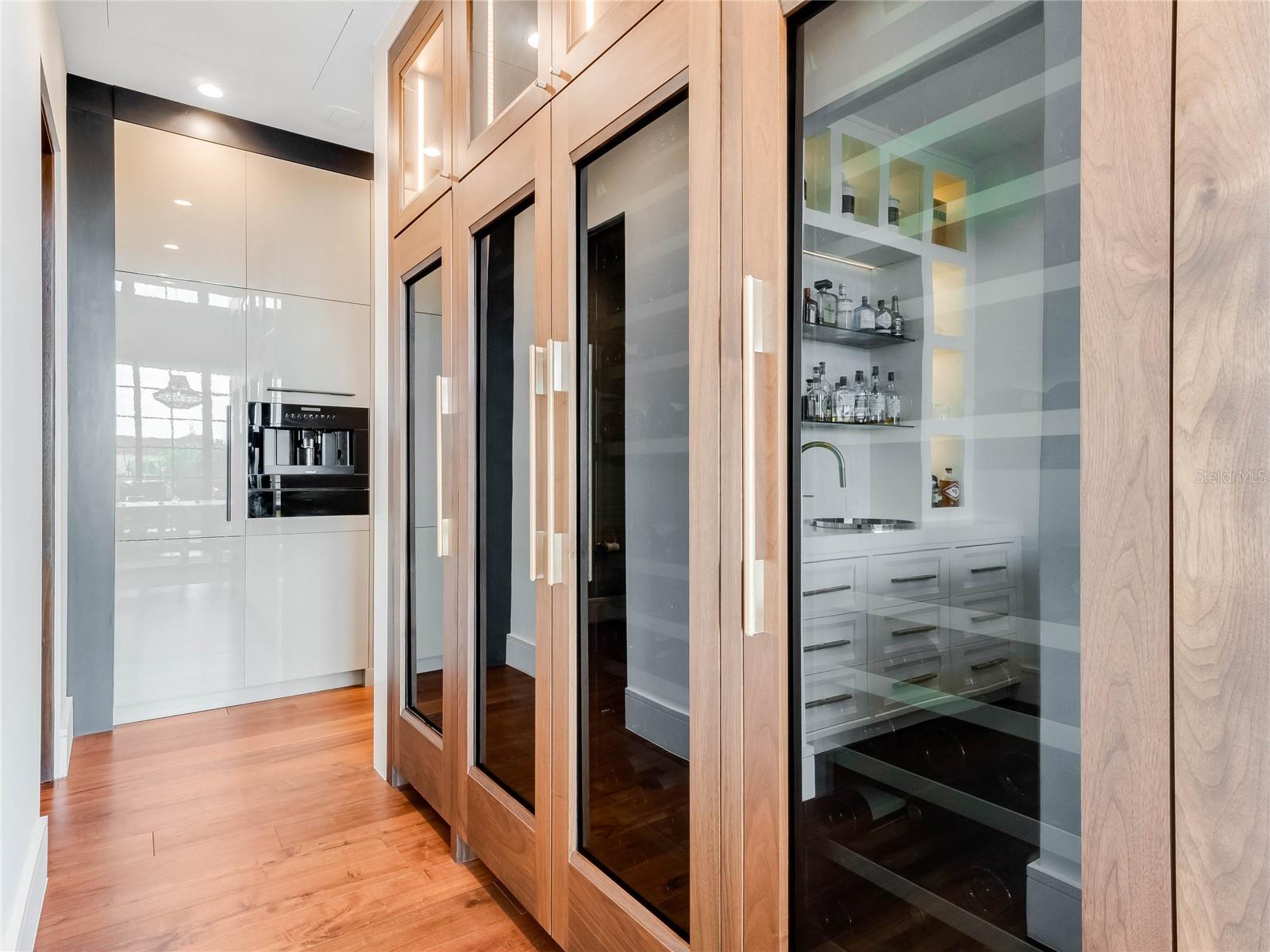 MORSE & PENNSYLVANIA TWNHMS - Residential