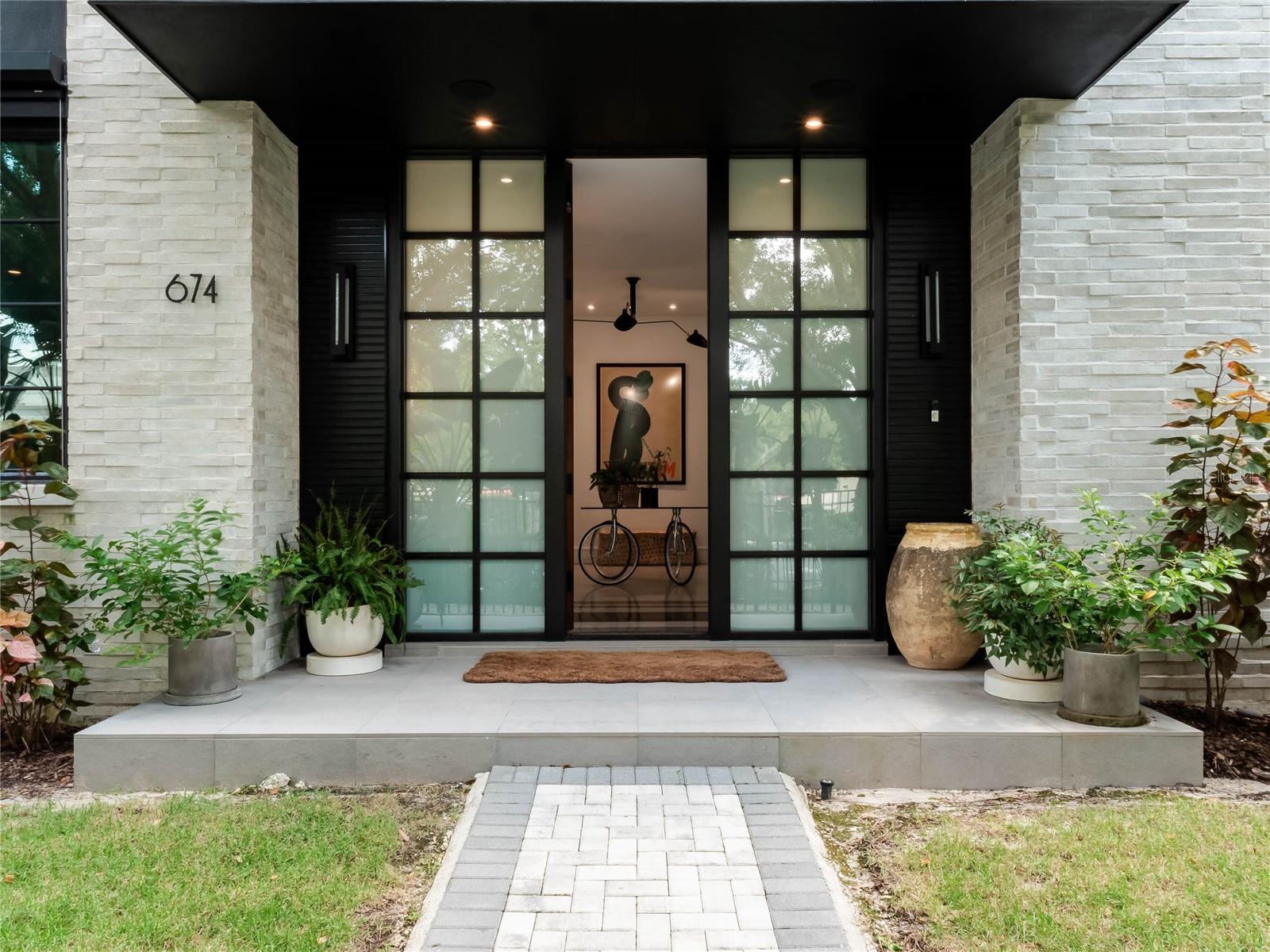 MORSE & PENNSYLVANIA TWNHMS - Residential