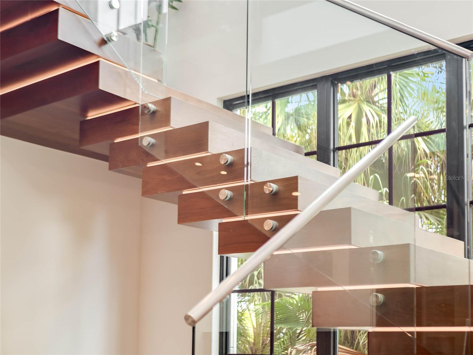 MORSE & PENNSYLVANIA TWNHMS - Residential